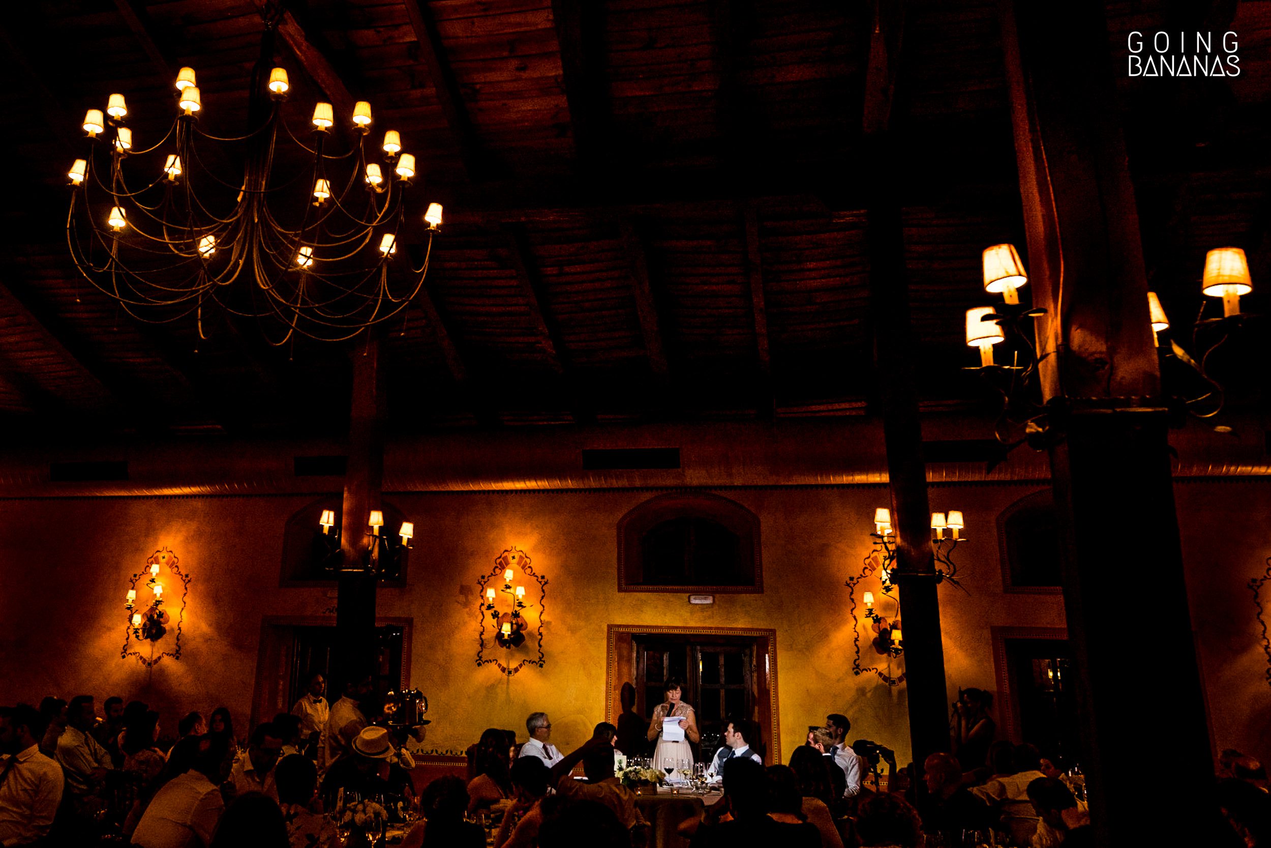 Mother of the groom giving a speech after the wedding at Antigua Fábrica de Harinas